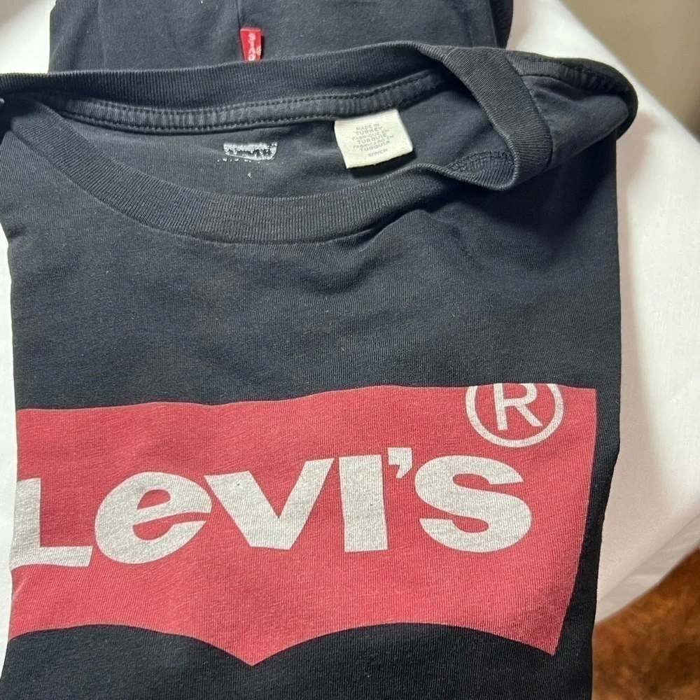 Levi’s Men’s Logo Graphic T-Shirt, Faded Black Size S